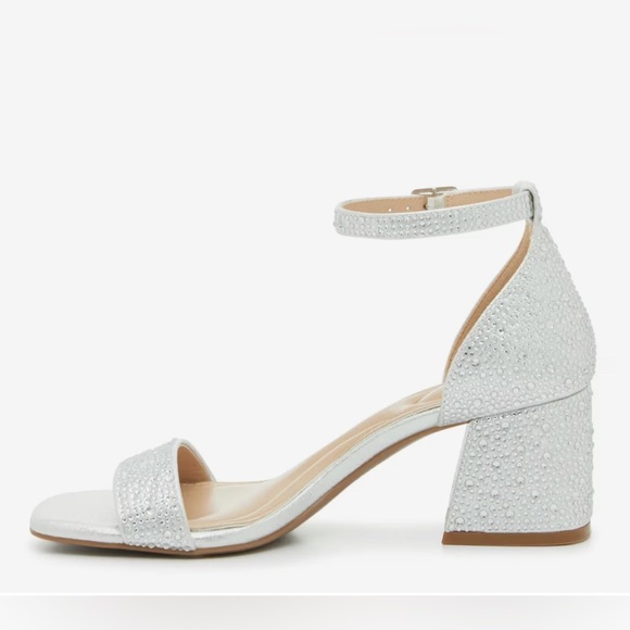 Kelly & Katie Silver Heeled Sandals with Sparkly Finish - Picture 3 of 7